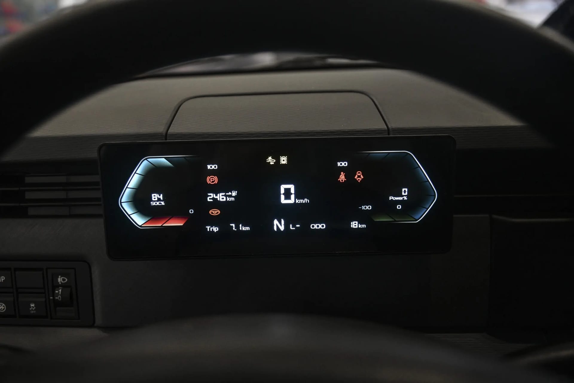 2025 Farizon V6E — Electric COMMERCIAL | Triple Goats